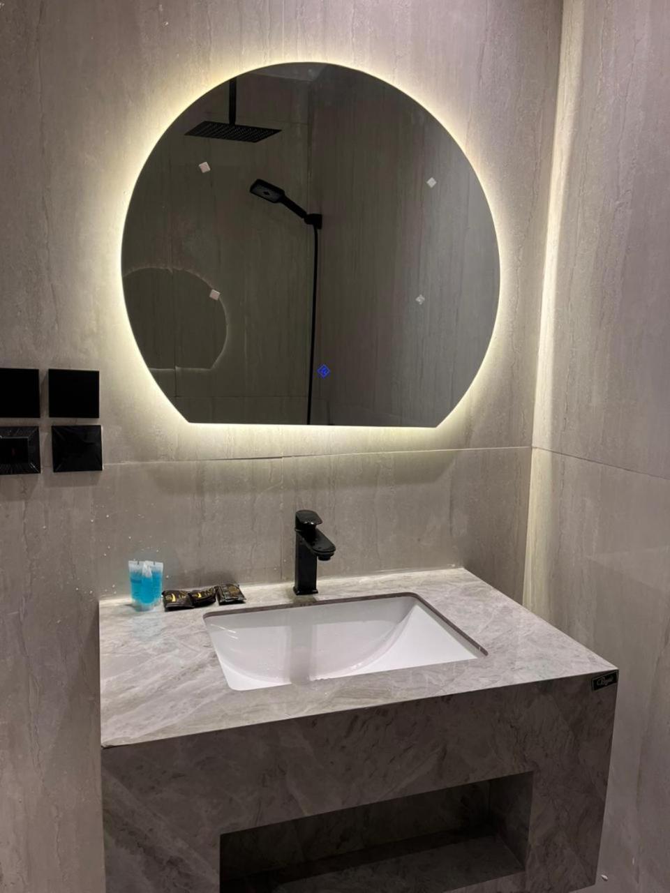 Darina Serviced Apartments リヤード エクステリア 写真
