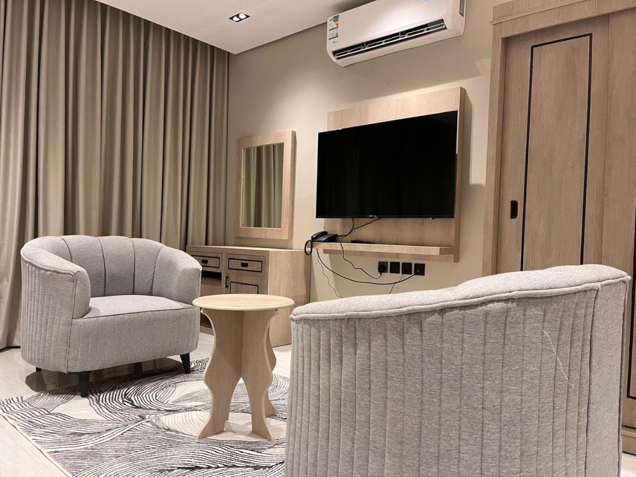 Darina Serviced Apartments リヤード エクステリア 写真