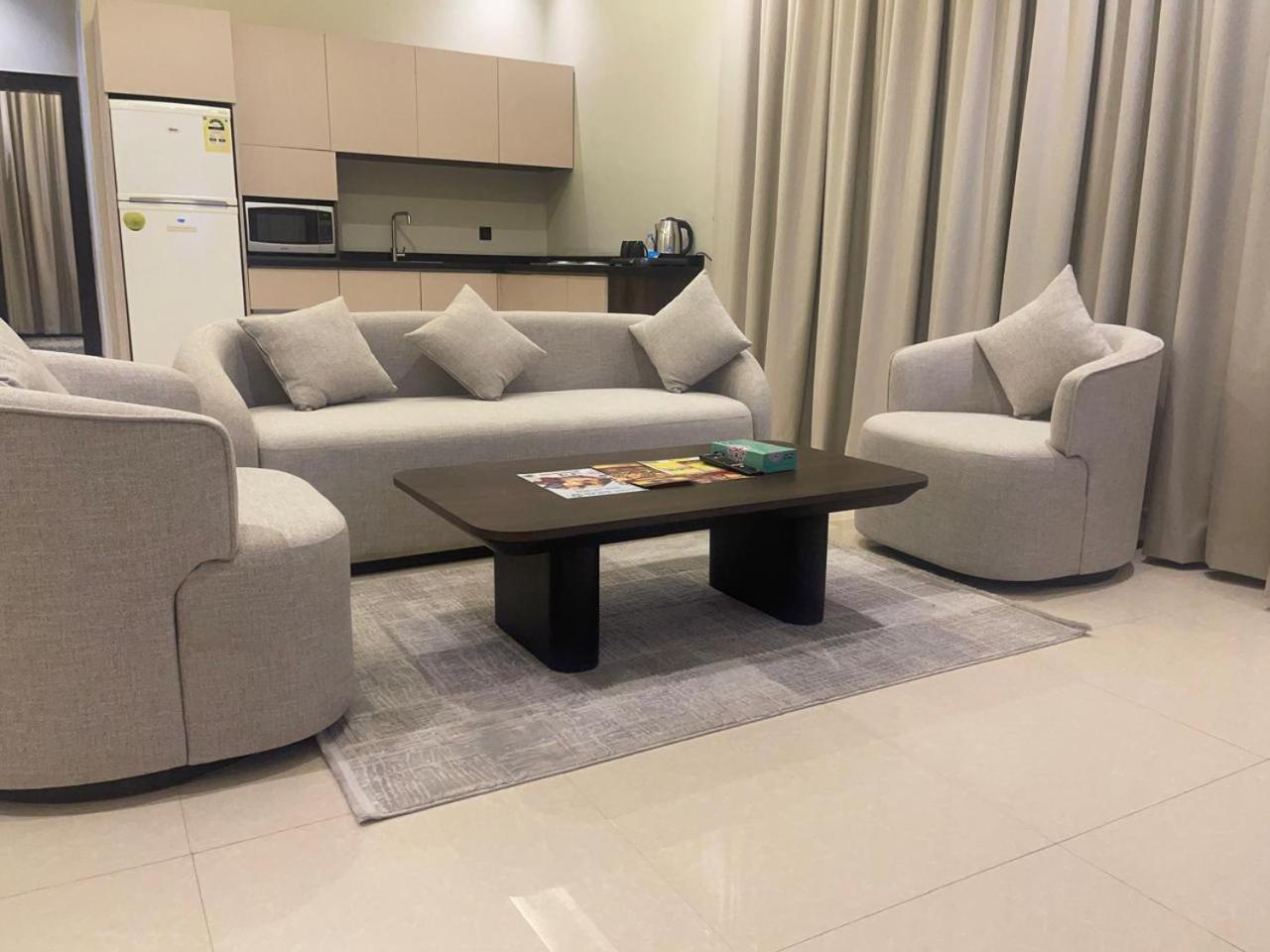 Darina Serviced Apartments リヤード エクステリア 写真
